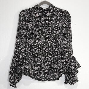 Gracia Top Size M Black Floral Paisley Ruffle Bell Sleeves Keyhole Holiday Party
